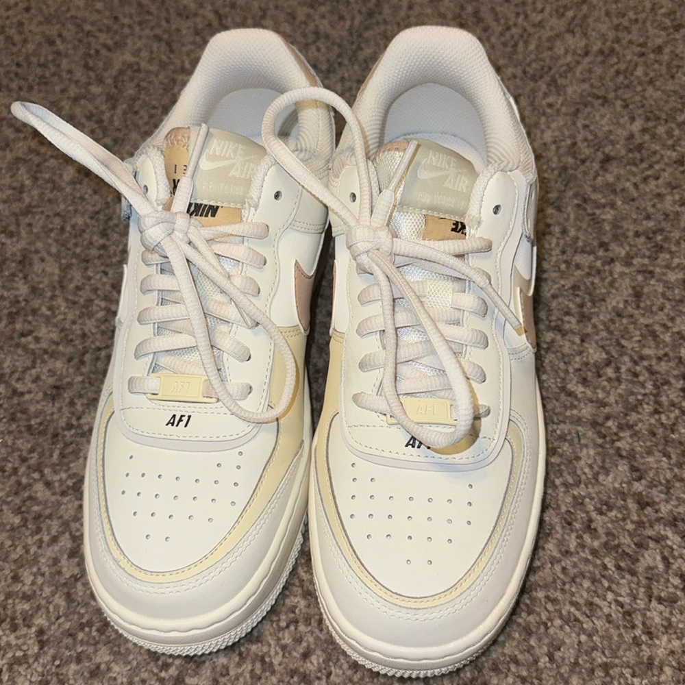 Women’s Air Force 1 Shadow